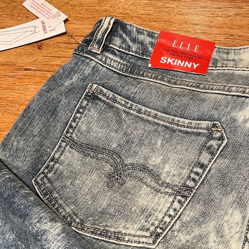 Elle Skinny Acid Washed Jeans - Picture 8 of 13
